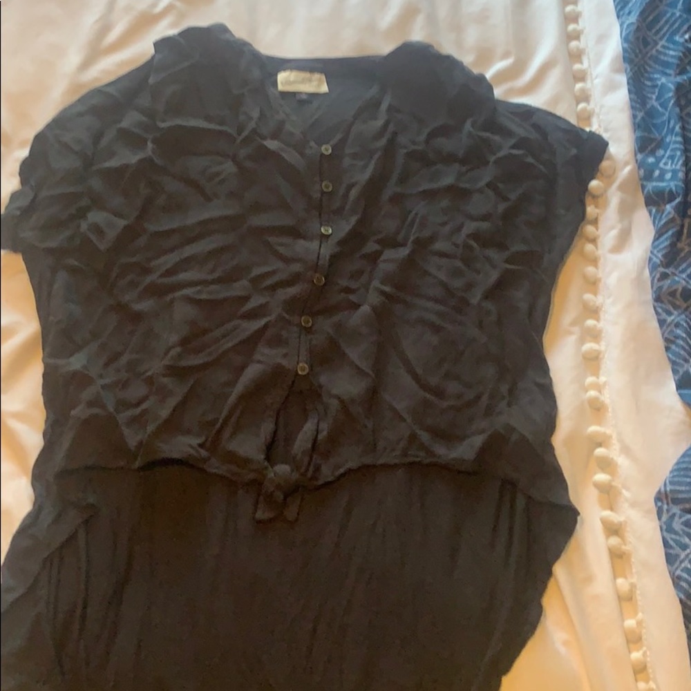 Dark grey tshirt
